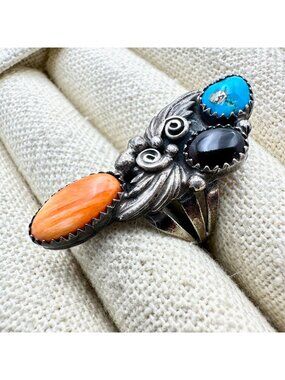Vintage Native American Spiney Oyster & Turquoise Sterling Silver Ring Size 7.5